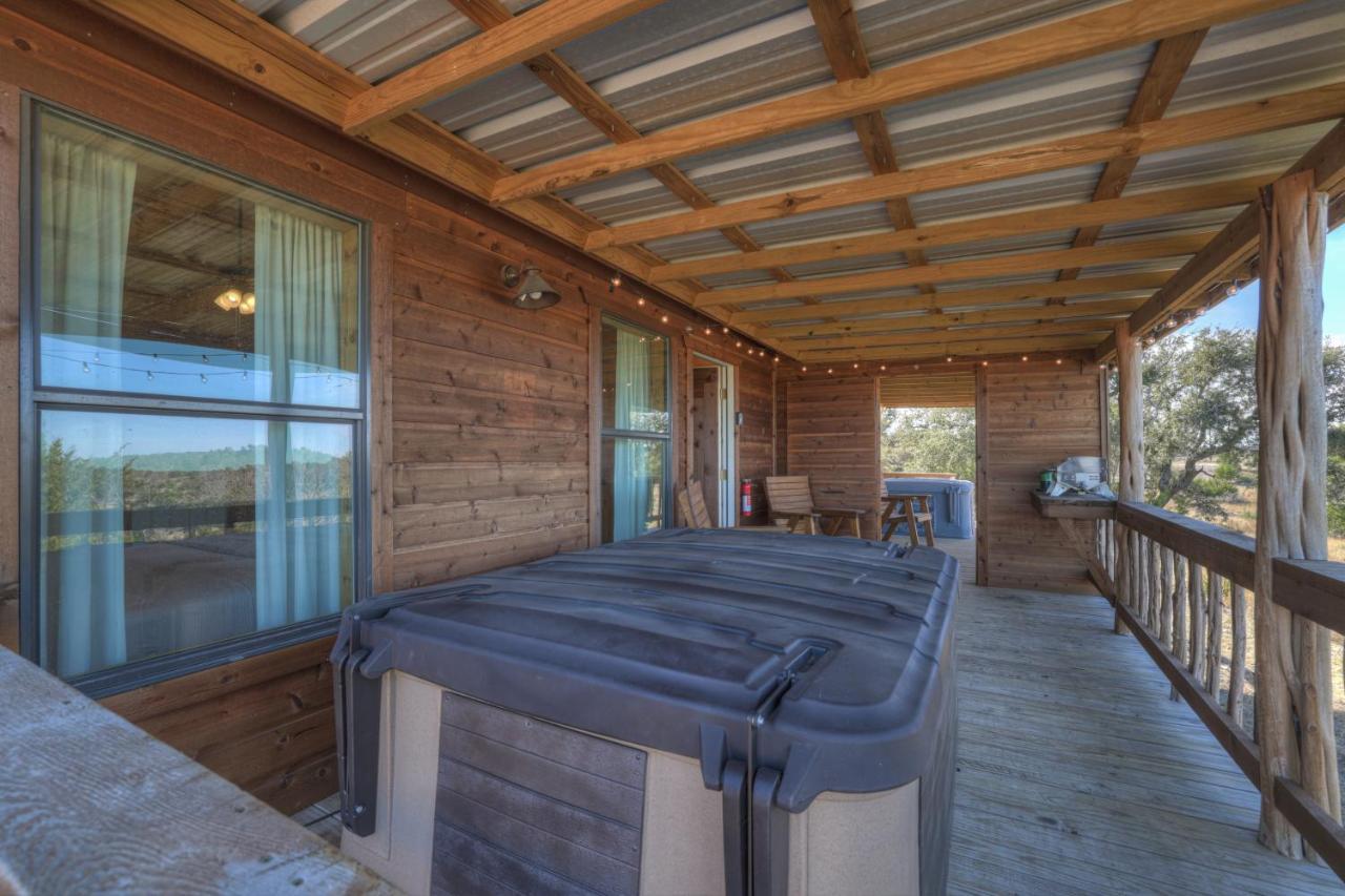 Rocky Ridge Cedar Cabin With Hot Tub & Amazing Views Crabapple Eksteriør bilde