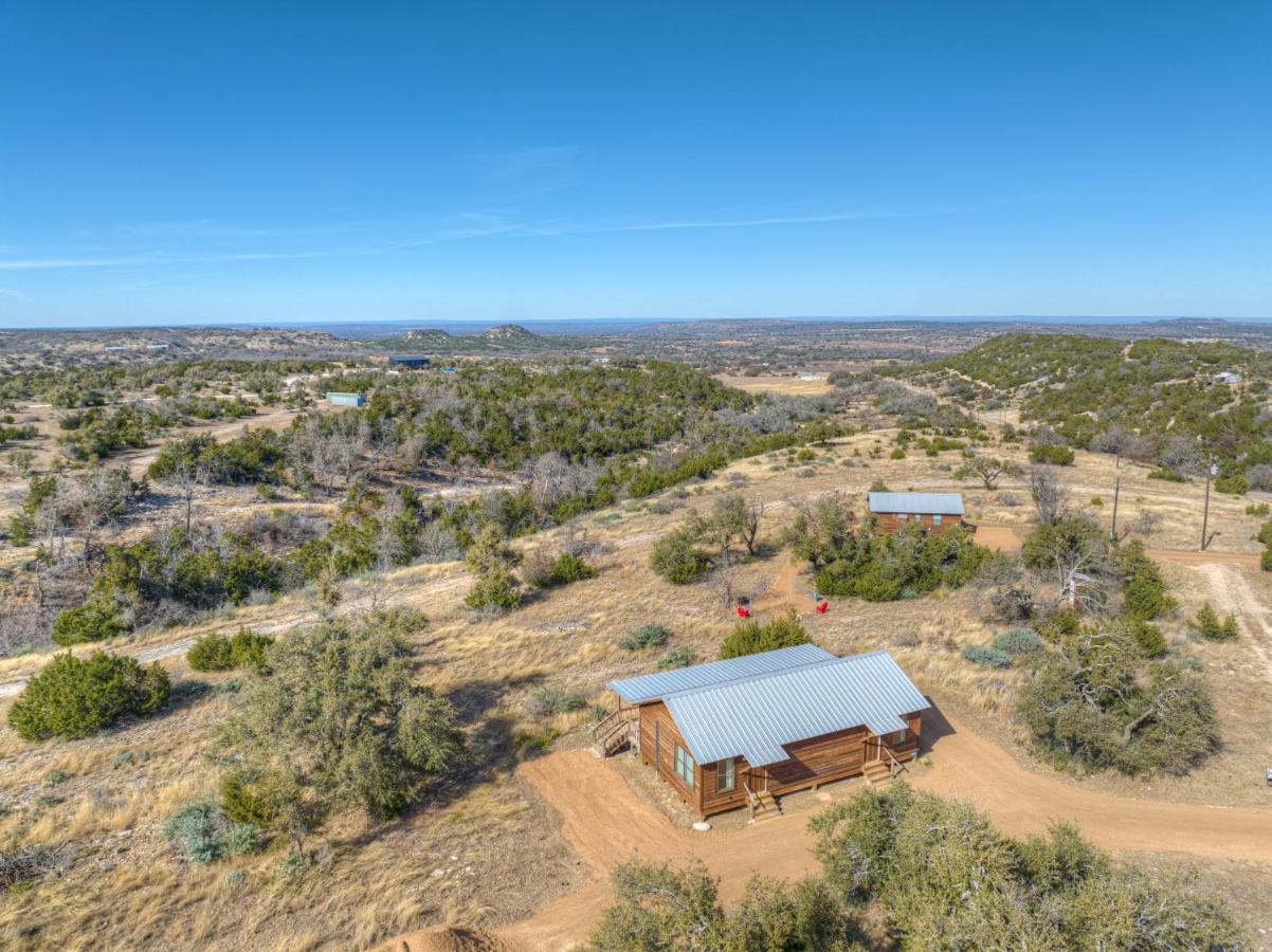 Rocky Ridge Cedar Cabin With Hot Tub & Amazing Views Villa Crabapple Eksteriør bilde